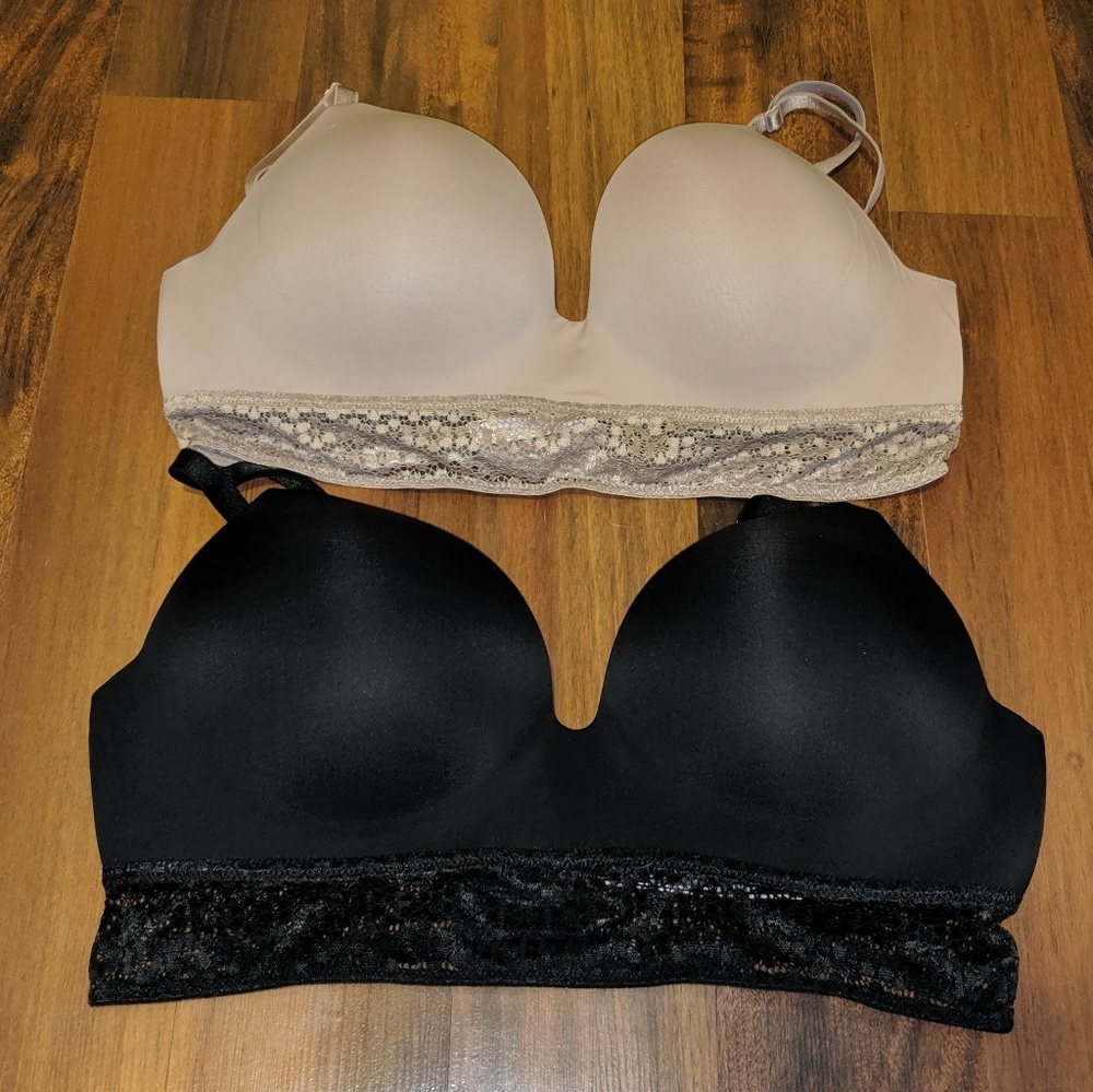 2 38C Wireless Lightly Lined Victoria Secret Bras